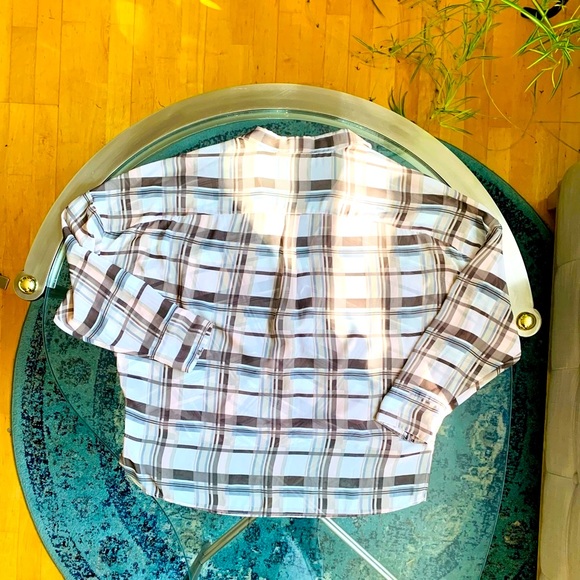 ✨ VINCE CAMUTO✨ Oversized High-Low Plaid Blouse - Picture 2 of 16